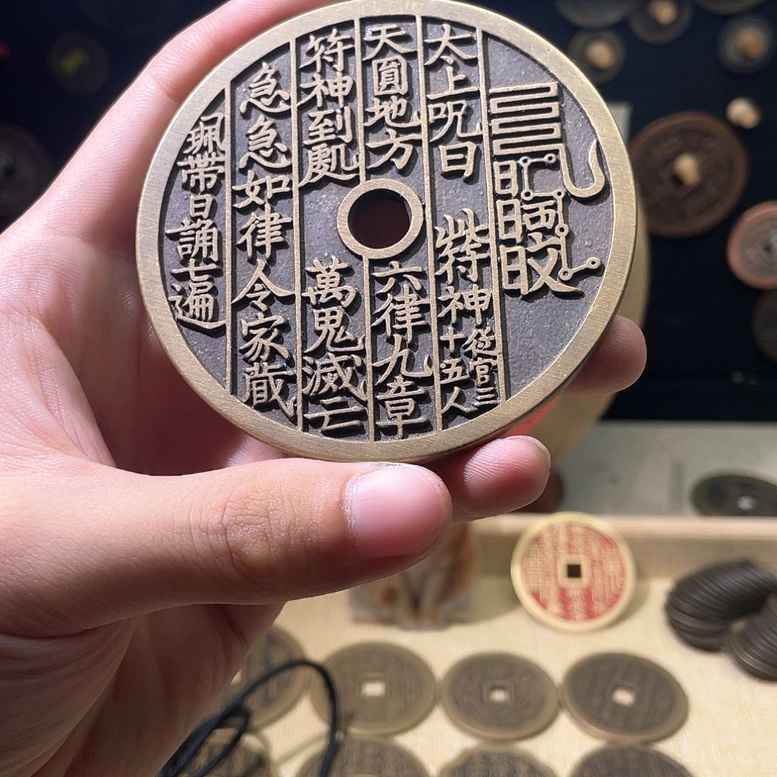 铜现代仿制工艺品