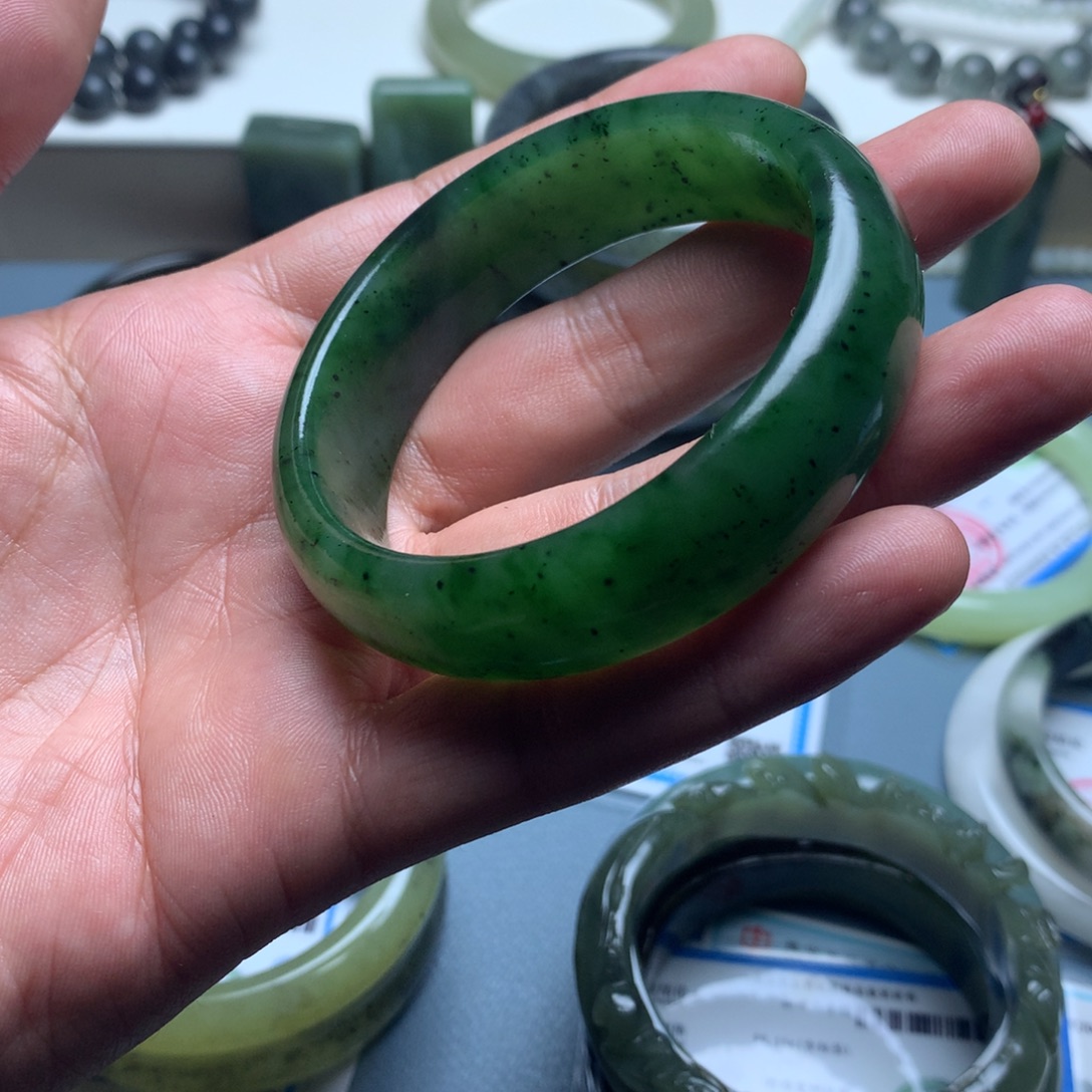 和田玉手镯未镶嵌56.3