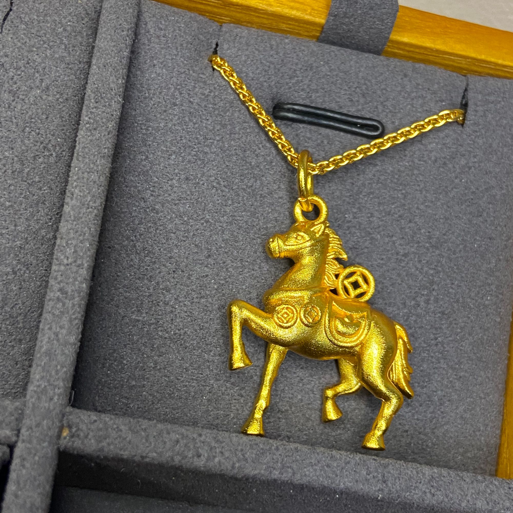 铜合金吊坠 【时尚饰品】精工版 生肖马项链 马上有钱男女款