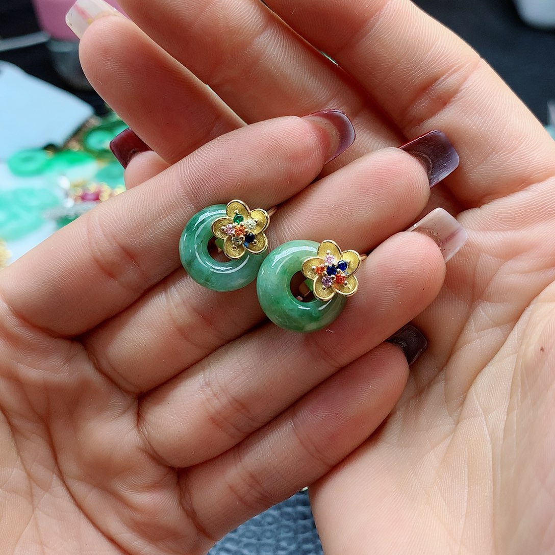 【闪购商品】翡翠耳饰未镶嵌，