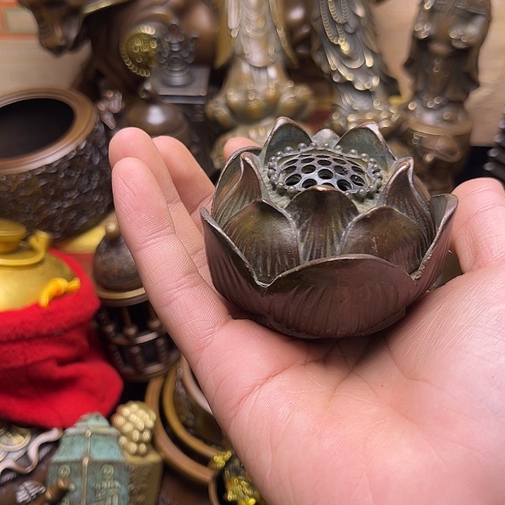 精美铜器点击下单