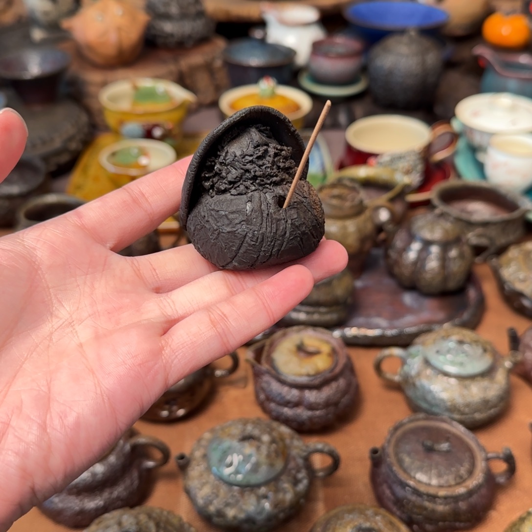 钓鱼翁香插茶宠盖置