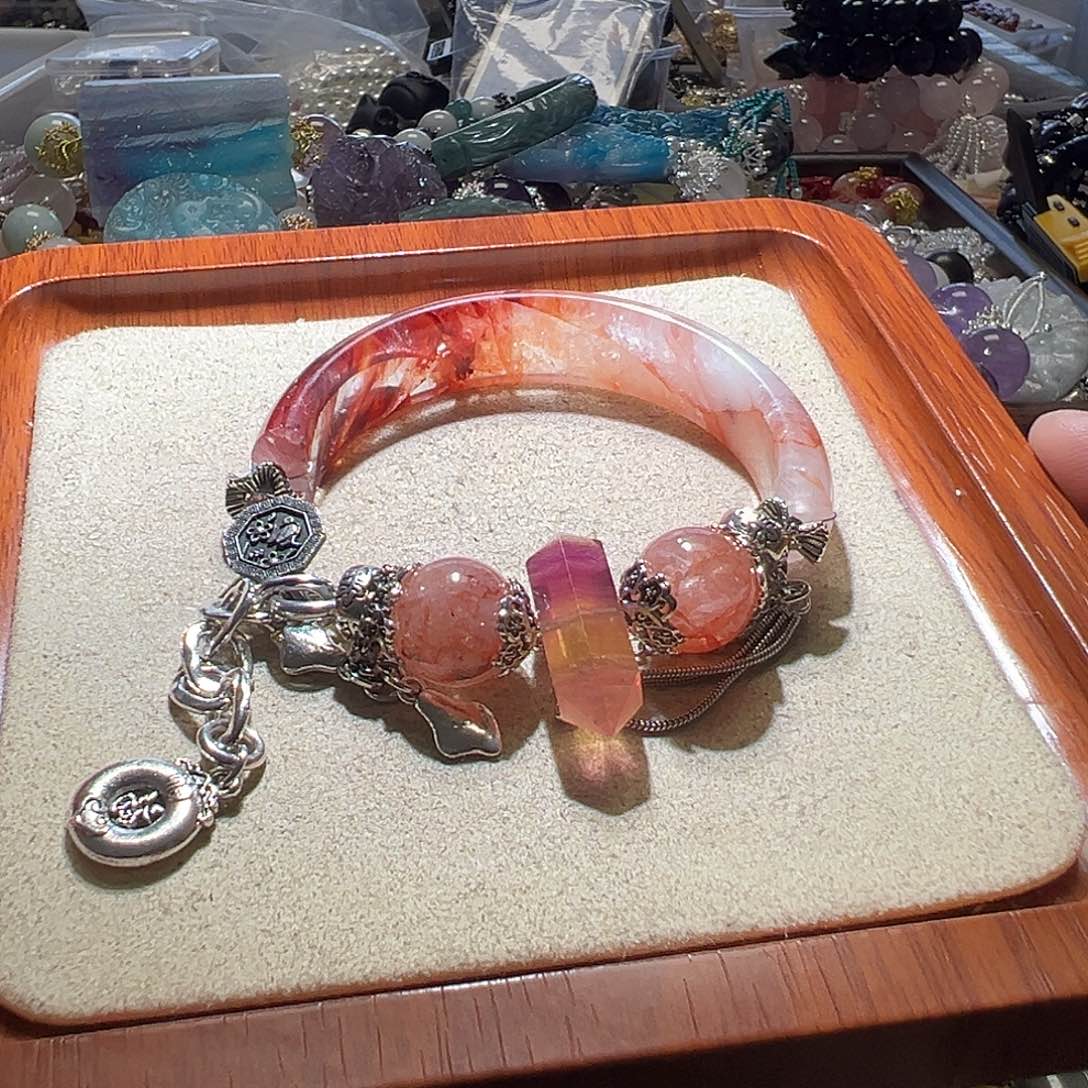 未镶嵌水晶手链水晶手链