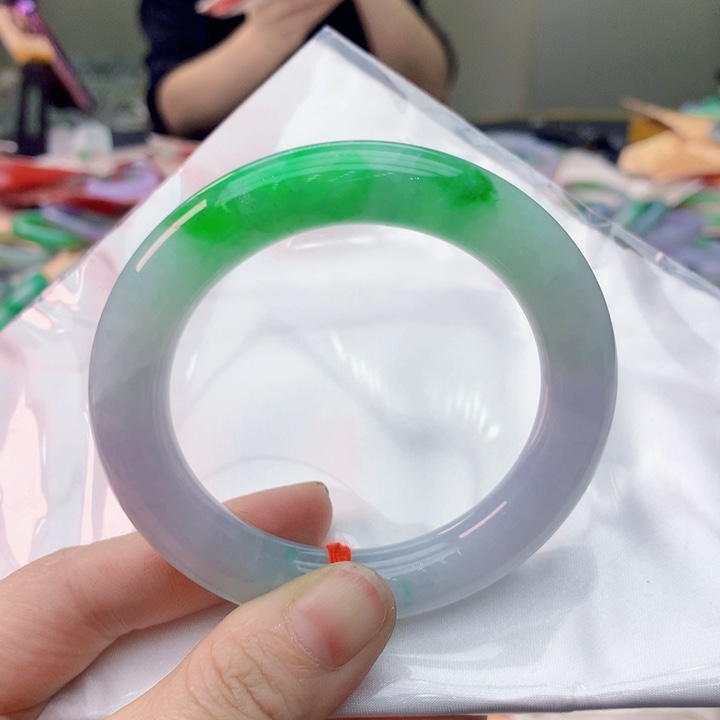 翡翠未镶嵌手镯翡翠手镯