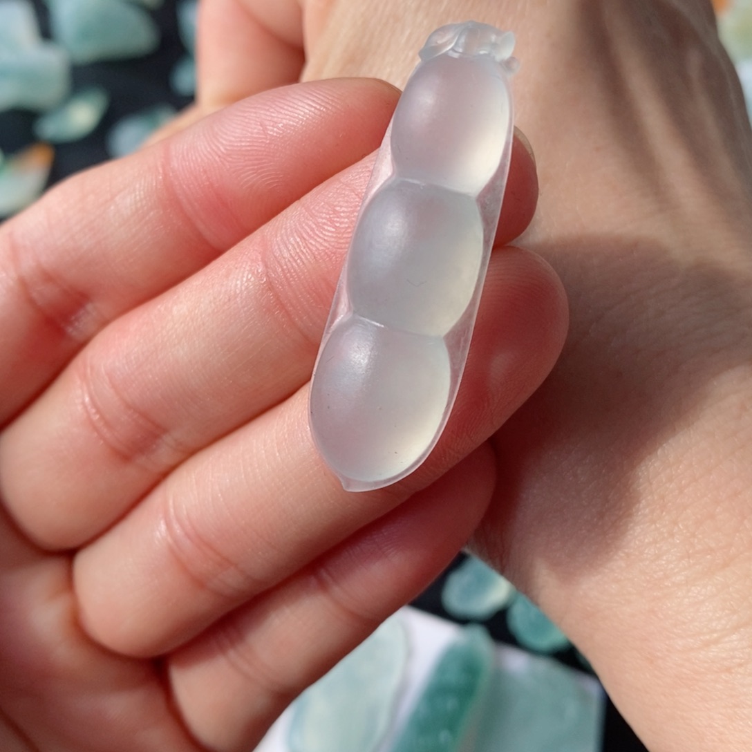 定制翡翠未镶嵌豆子