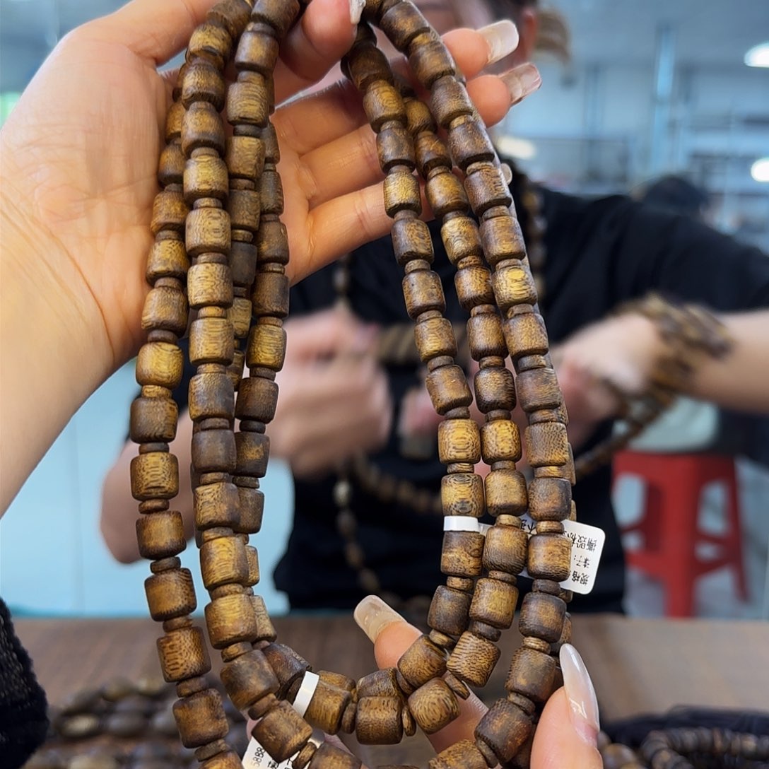 沉香手串多样性发货1条海南白棋板头998-932