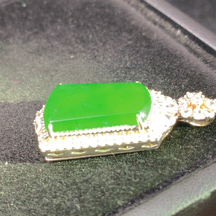 翡翠银S925镶嵌颈饰