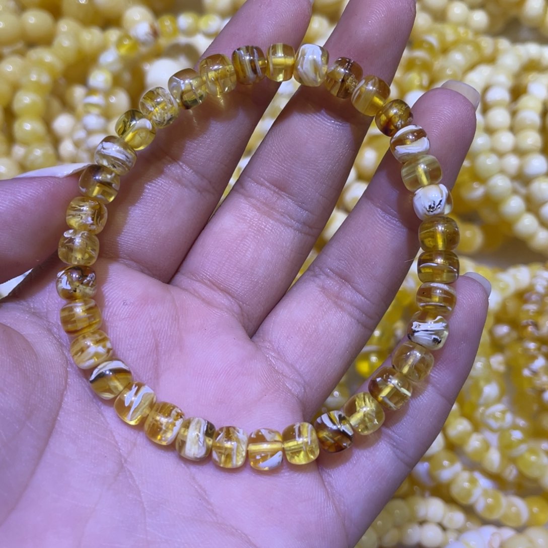 蜜蜡未镶嵌珠宝奇石6.8m