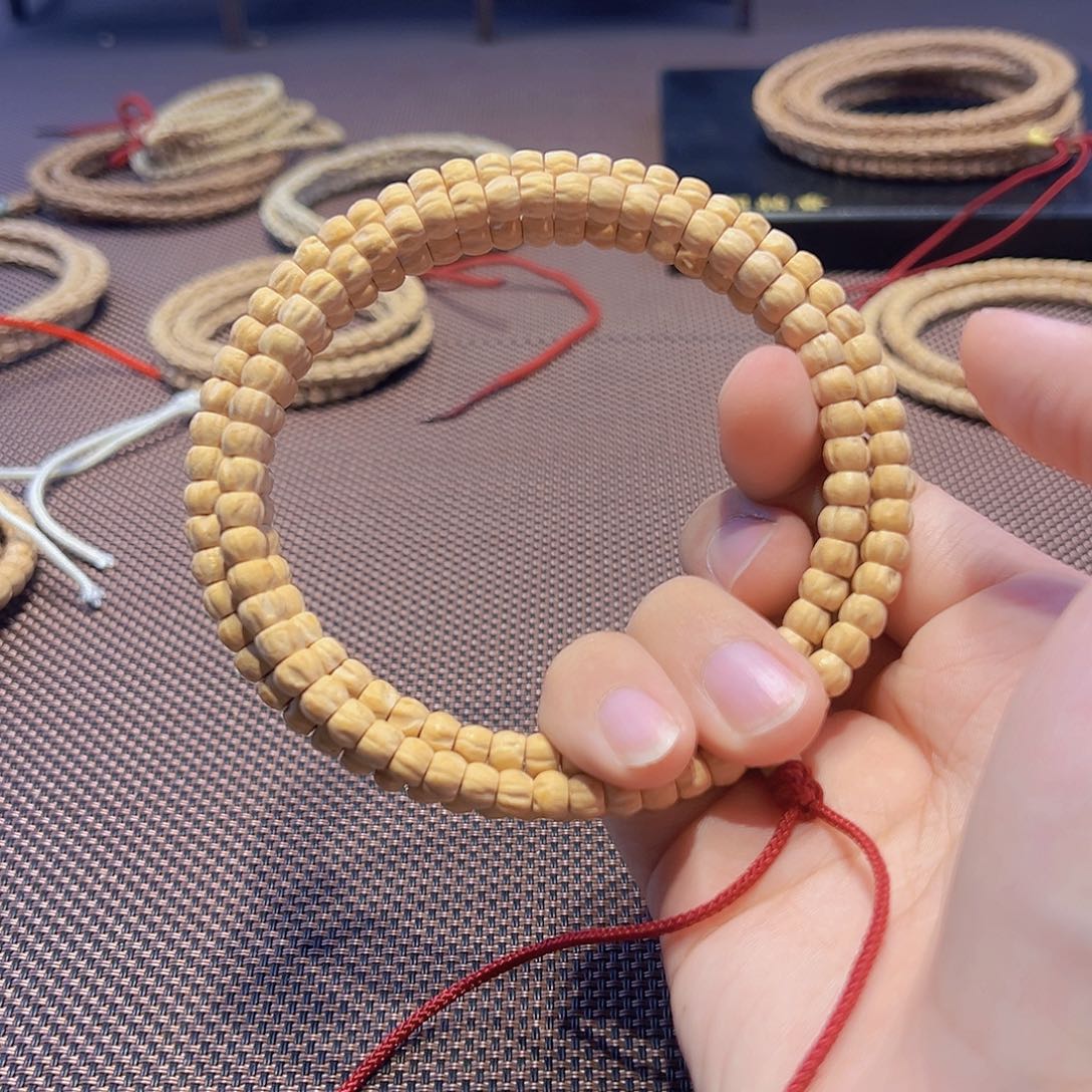 帅***）柏香籽/百香籽吊坠