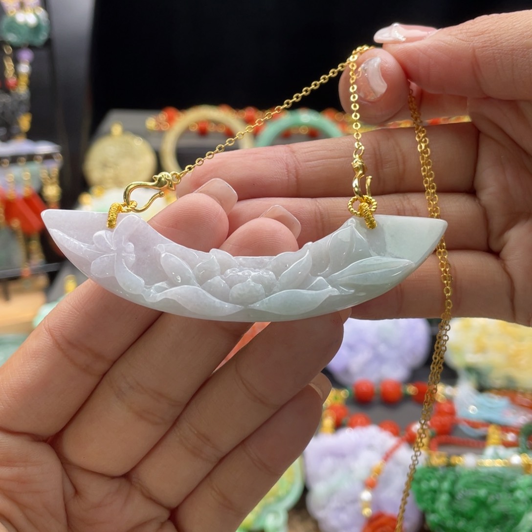 翡翠颈饰未镶嵌代编织