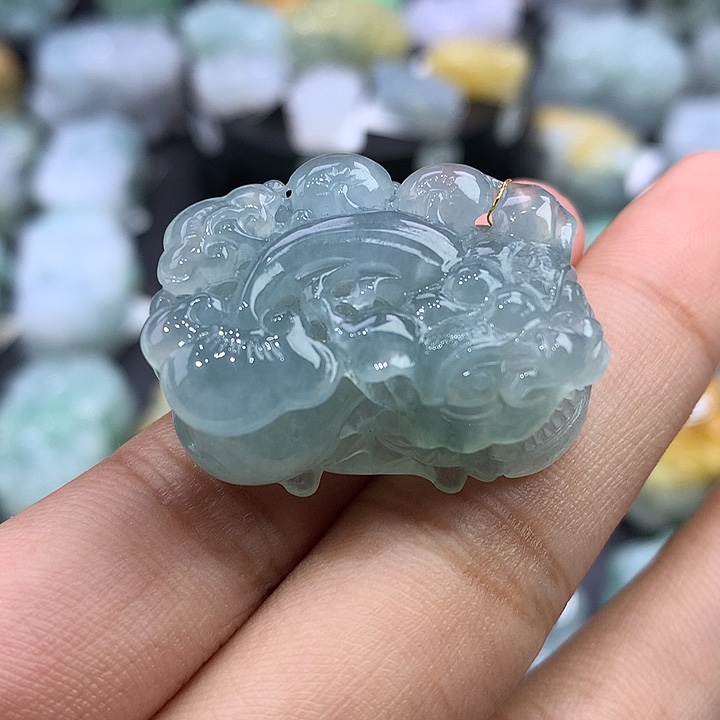 翡翠未镶嵌颈饰天然缅甸翡翠