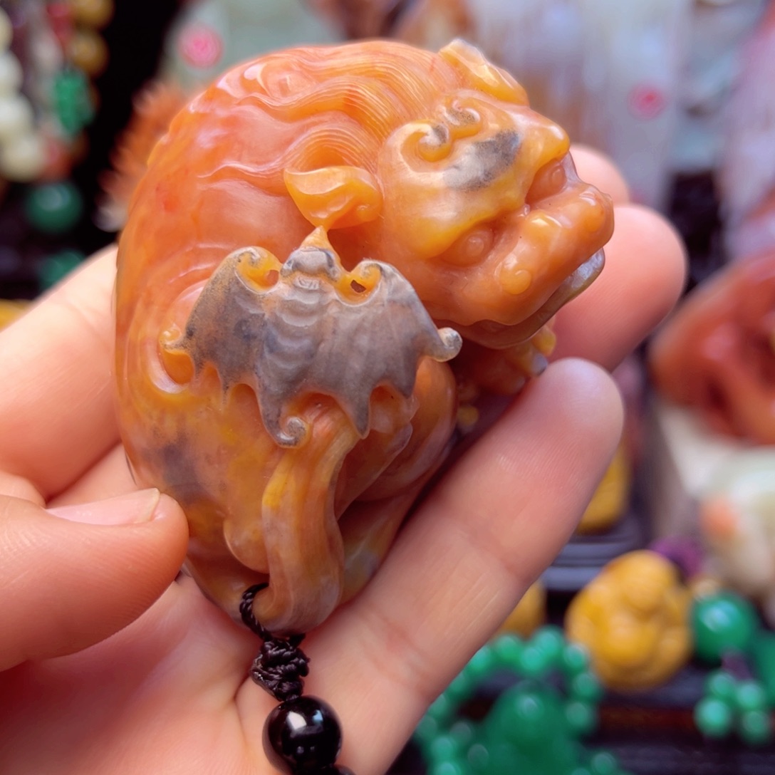 寿山石貔貅手玩件