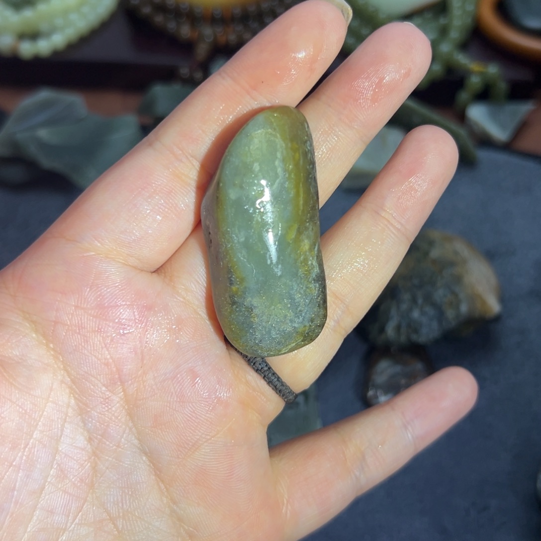 和田玉未镶嵌珠宝奇石