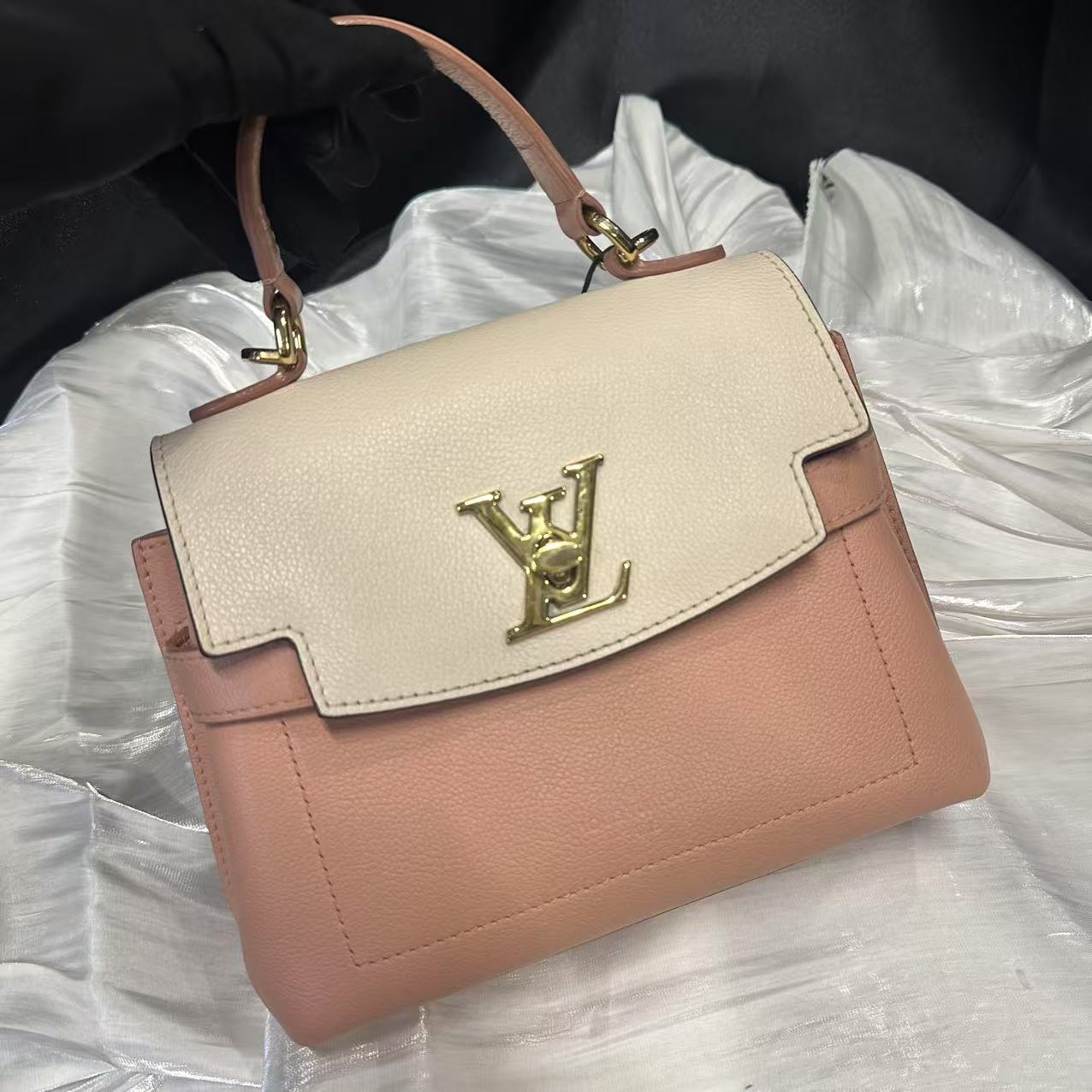 95新 LV 伦老板/95新/Lv lockme