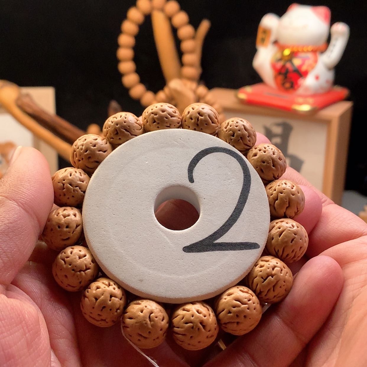 【闪购商品】桃核手串【大黄蜂】1.6桃核手串