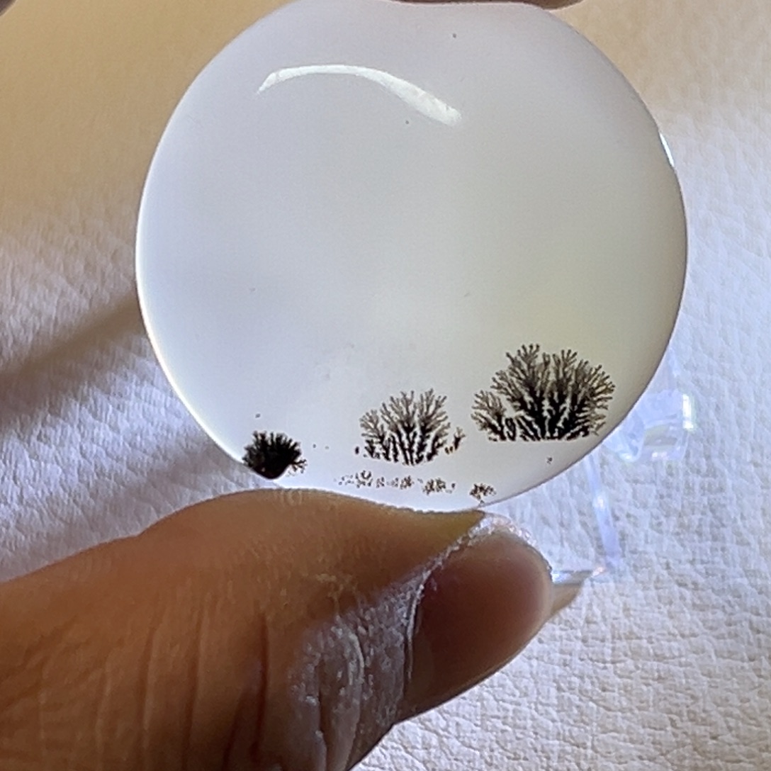 白***光玛瑙/玉髓合金颈饰