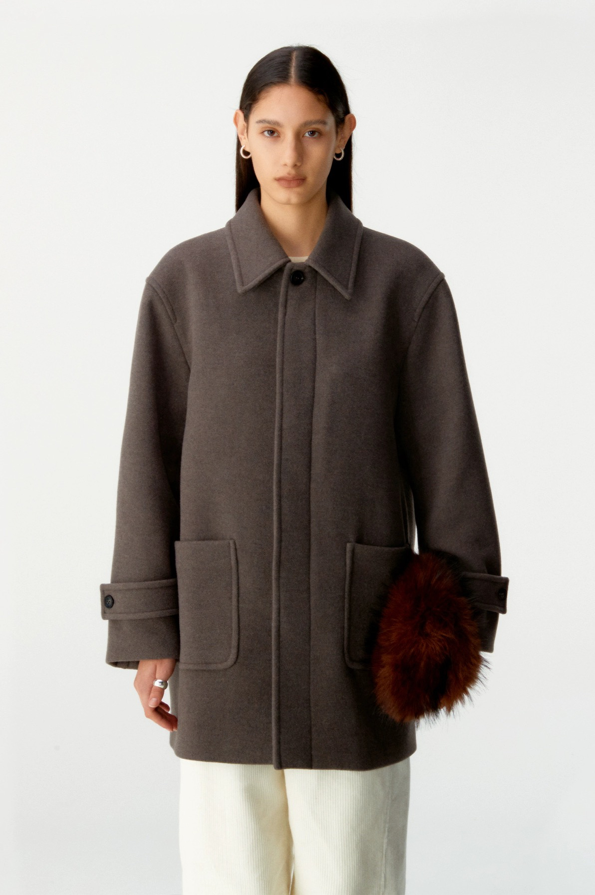 闪闪兒 韩国设计师C*oor 24冬季 超帅中性风翻领羊绒中长大衣9193