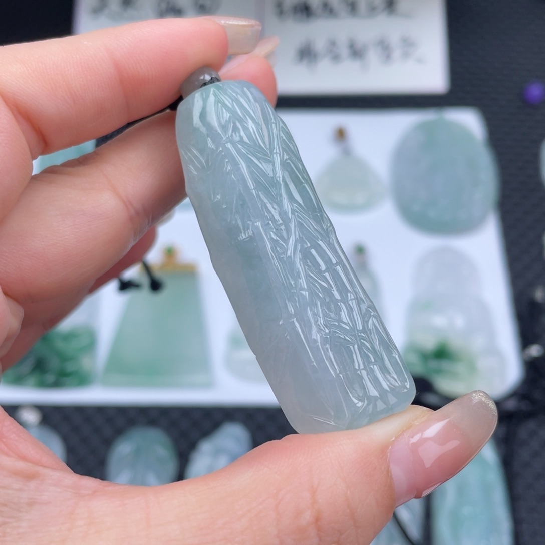 翡翠颈饰未镶嵌天然缅甸翡翠A货吊坠竹节