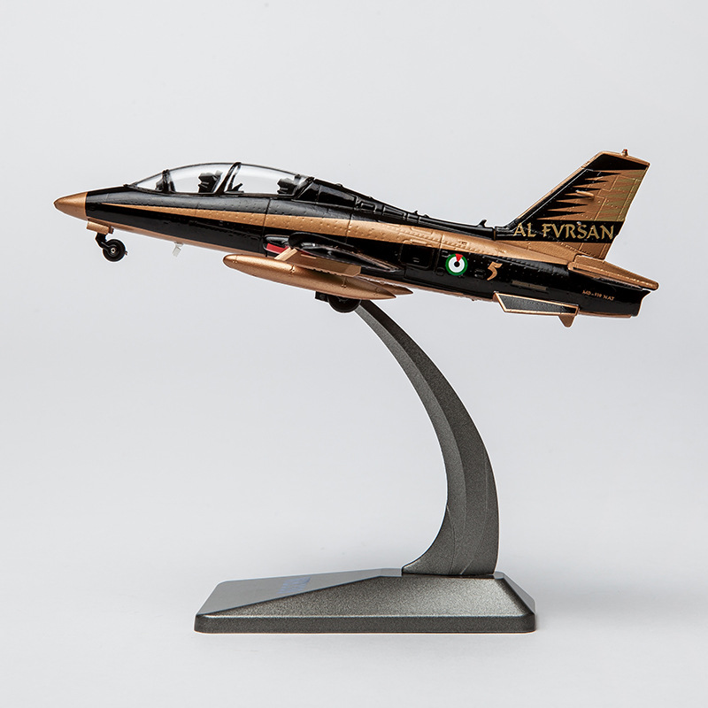 1:72 MB339飞机模型泡沫模型仿真轰炸机合金战斗机运输机模型玩具
