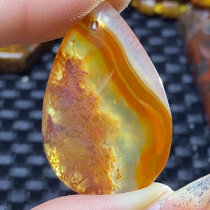 玛瑙/玉髓颈饰未镶嵌
