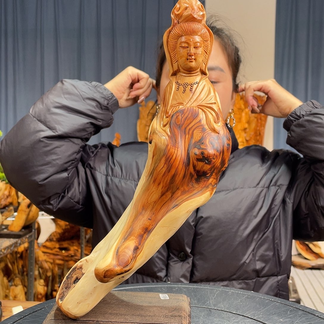 柏木（崖柏）随型摆件