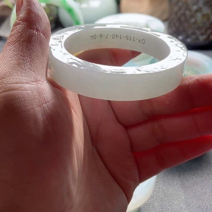 X***珍定制翡翠未镶嵌翡翠手镯