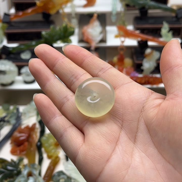 蛇纹石玉未镶嵌岫玉发簪