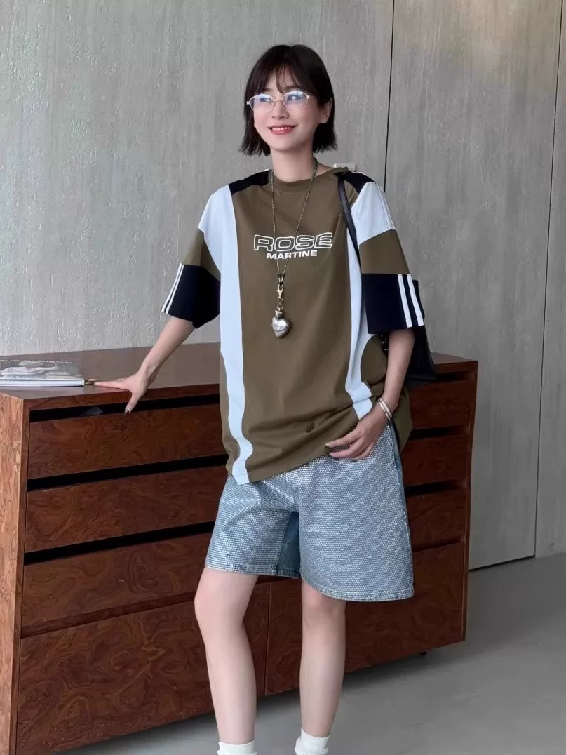 真~2025夏新款复古蓝色烫钻宽松直筒牛仔短裤春夏新款女百搭休闲