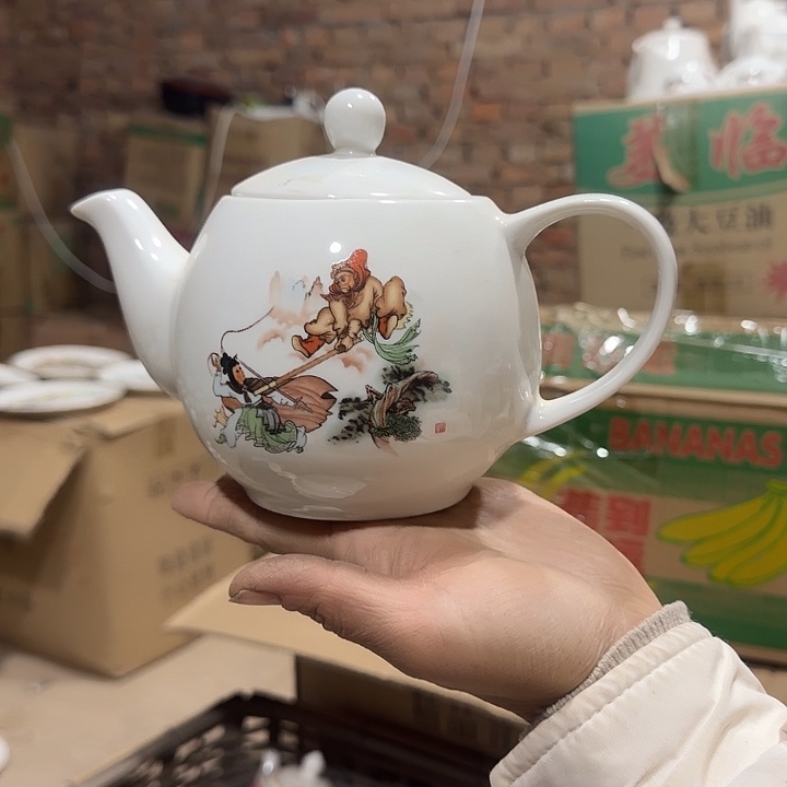 库存微瑕单孔水壶口失圆