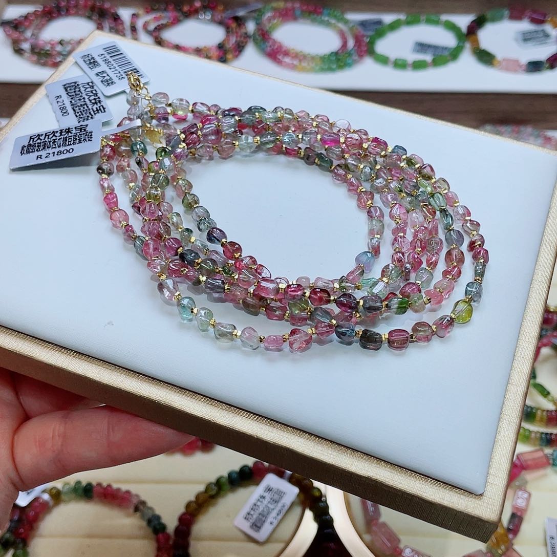 碧玺颈饰未镶嵌多样性发其一