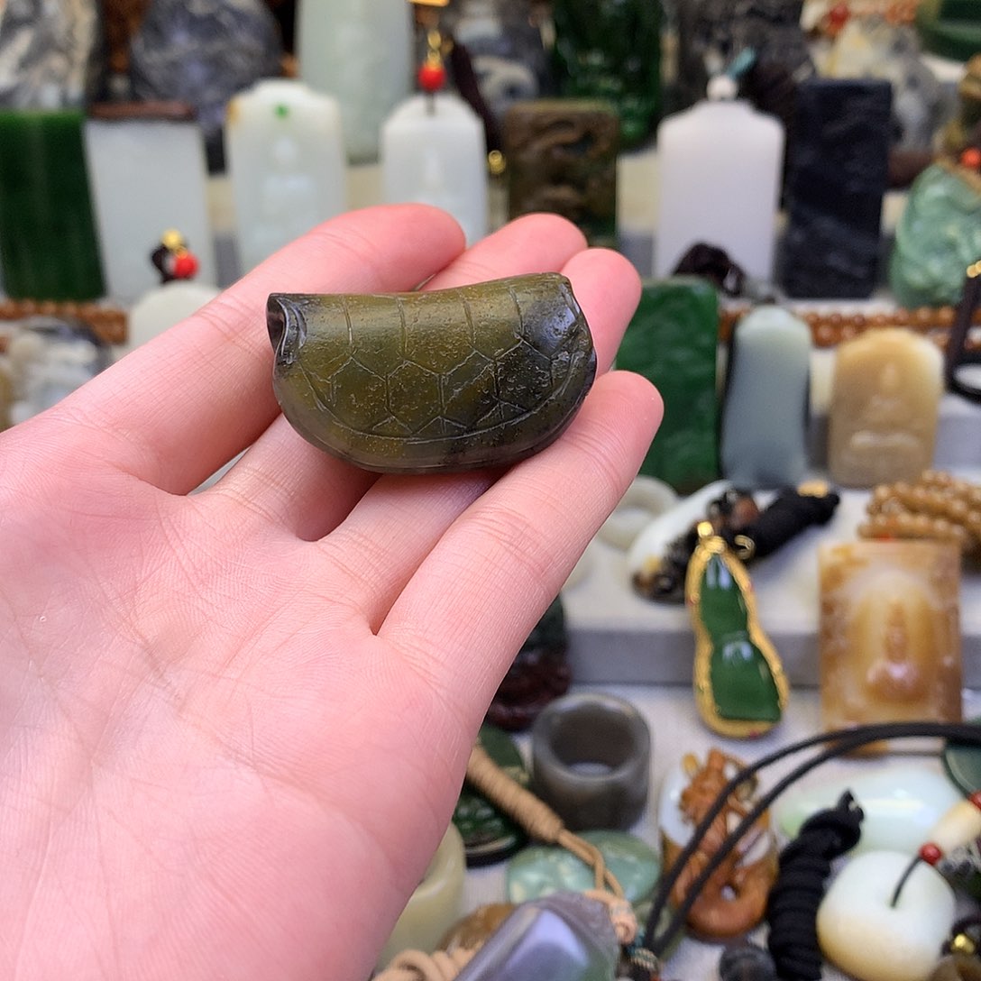 和田玉颈饰未镶嵌黄*仙