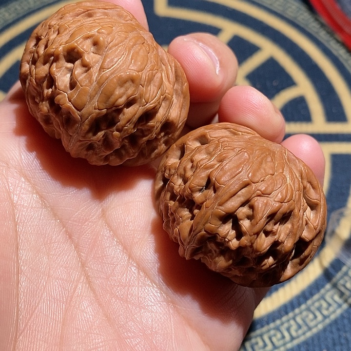 【闪购商品】文玩核桃吊坠磨盘