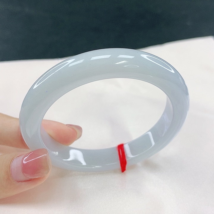 翡翠未镶嵌手镯圈53.6，79106