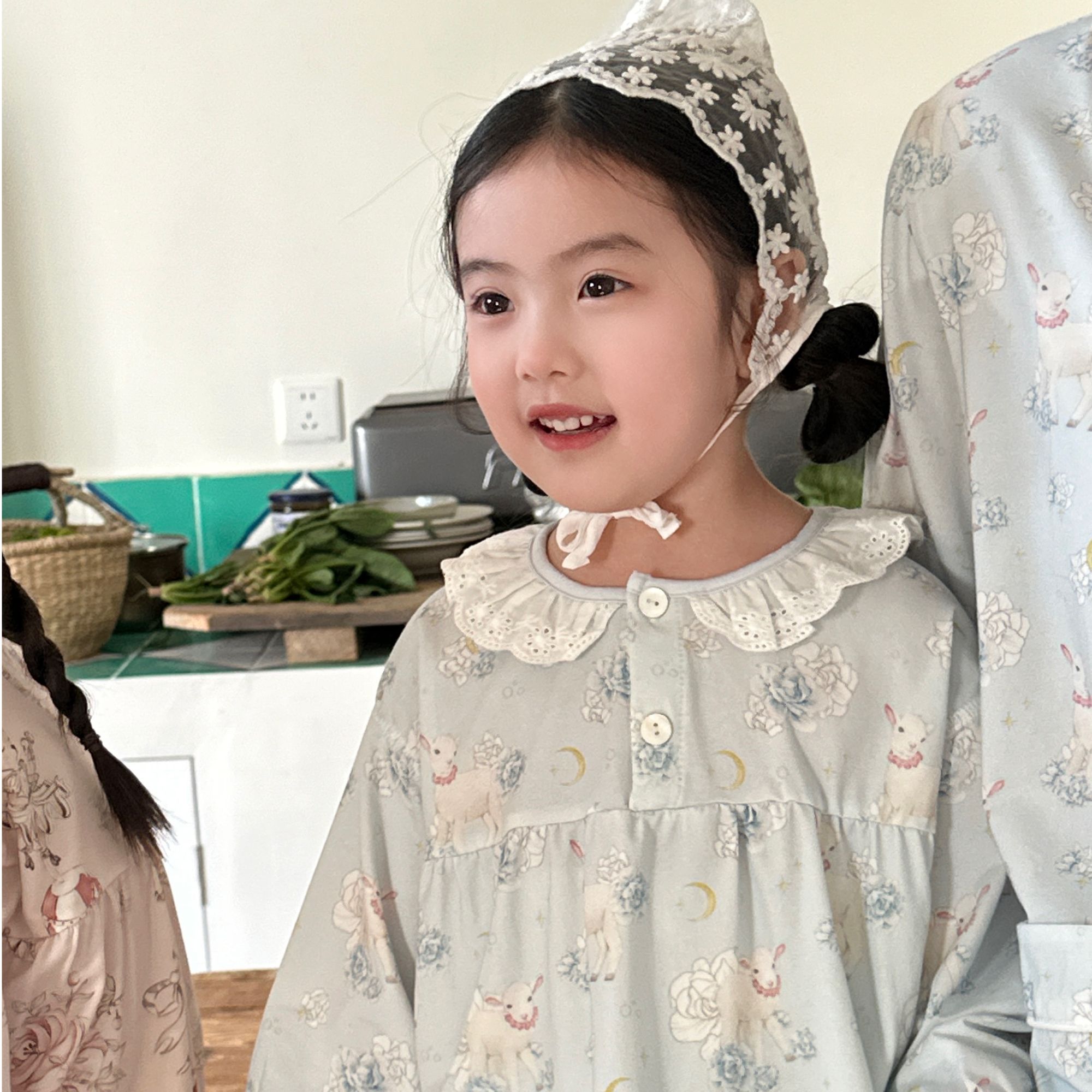 女童夏季蓝色梦境两粒扣蕾丝莫代尔睡衣空调服家居服