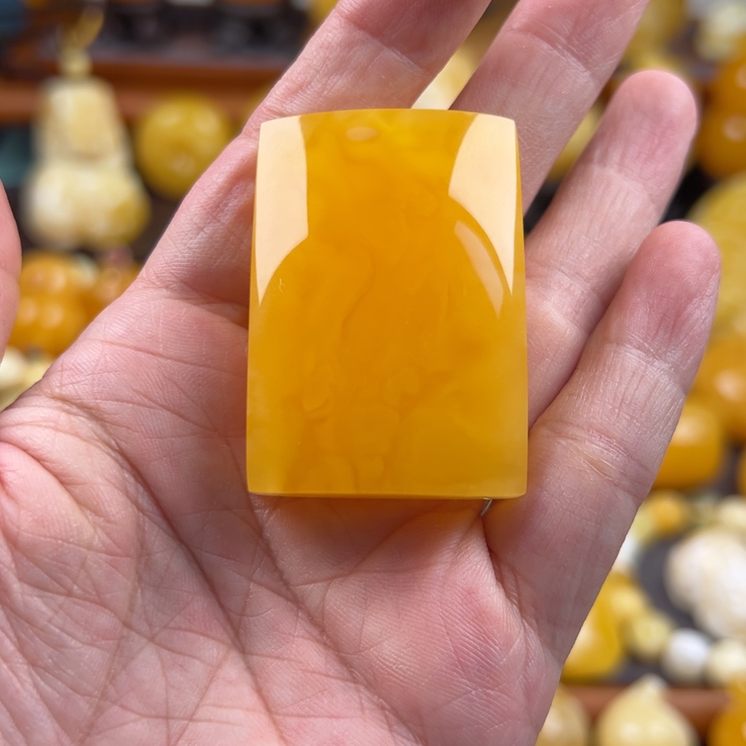 未镶嵌颈饰琥珀纯天然琥珀蜜蜡无优化