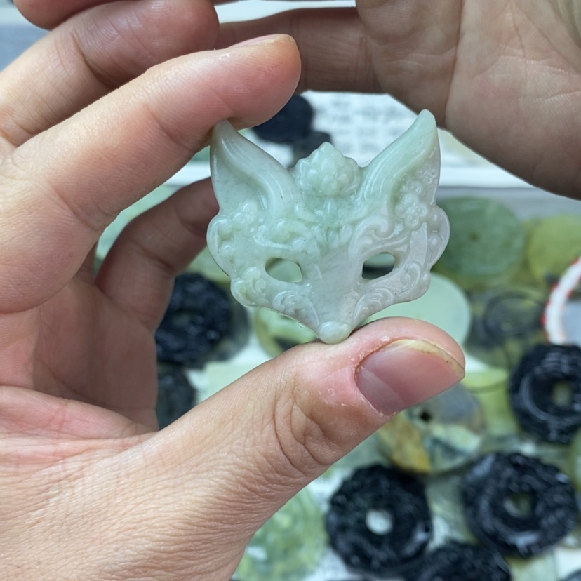 【闪购商品】岫玉颈饰未镶嵌岫玉吊坠