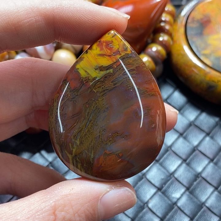 玛瑙/玉髓吊坠未镶嵌