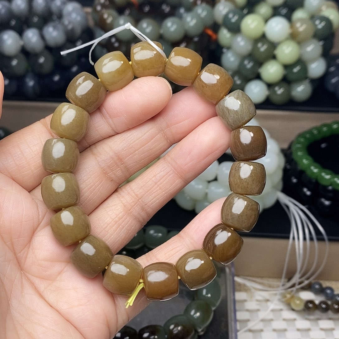 未镶嵌和田玉手链卡12