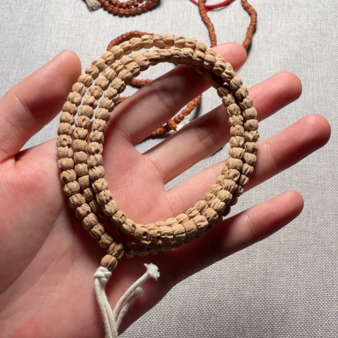 【闪购商品】柏香籽/百香籽吊坠