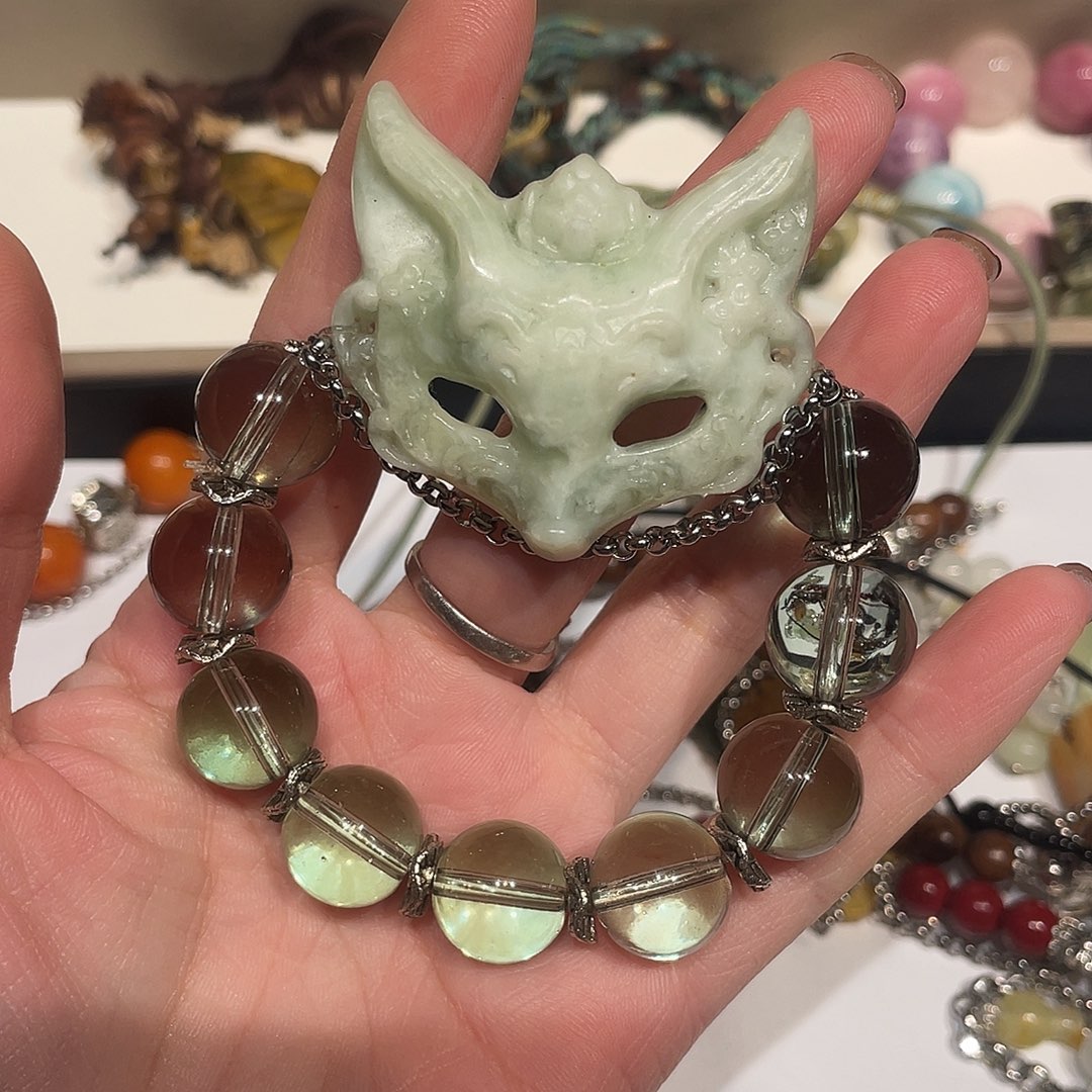 蛇纹石玉合金颈饰