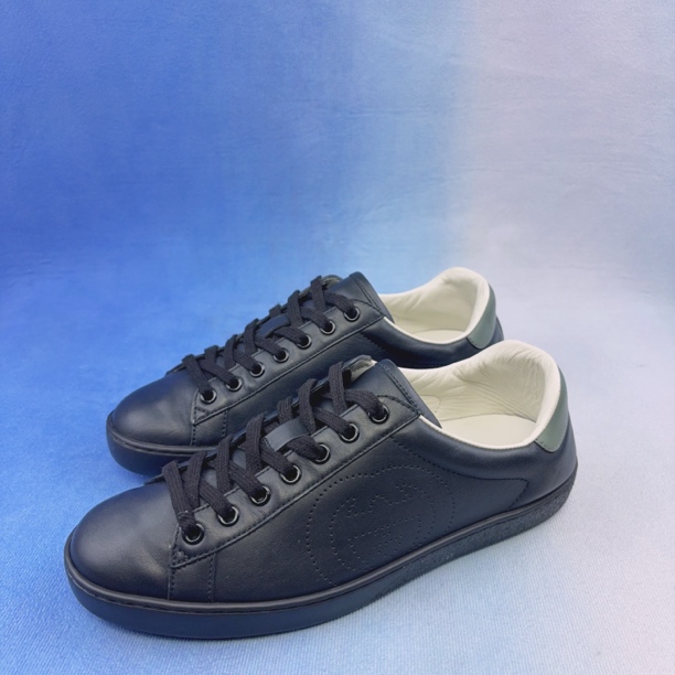 99新 GUCCI/古驰 38.5码/ACE 大Logo双G互扣镂空 时尚休闲板鞋