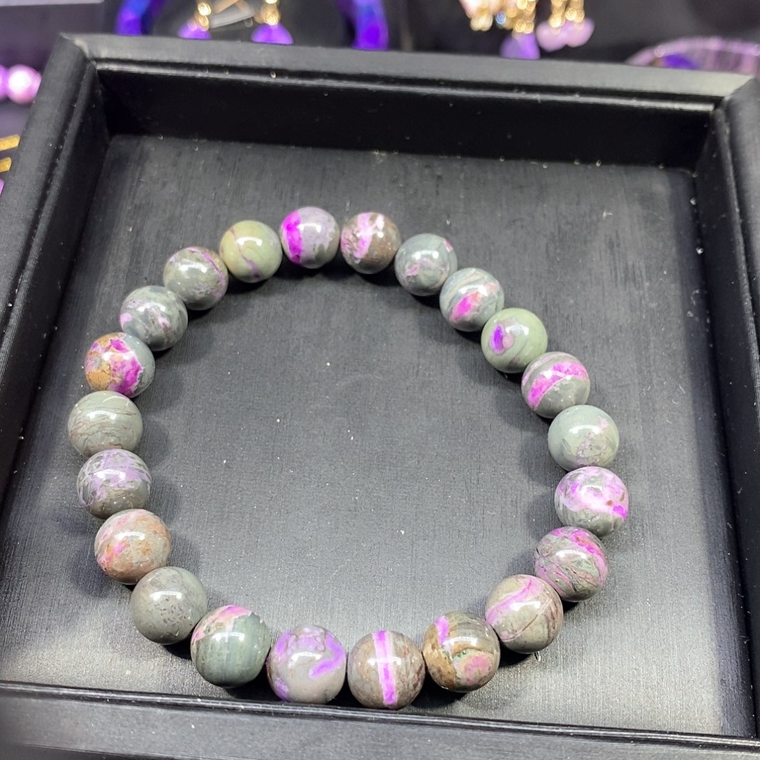 苏纪石（舒俱来）未镶嵌南非舒俱来泥地荷花红圆珠单圈