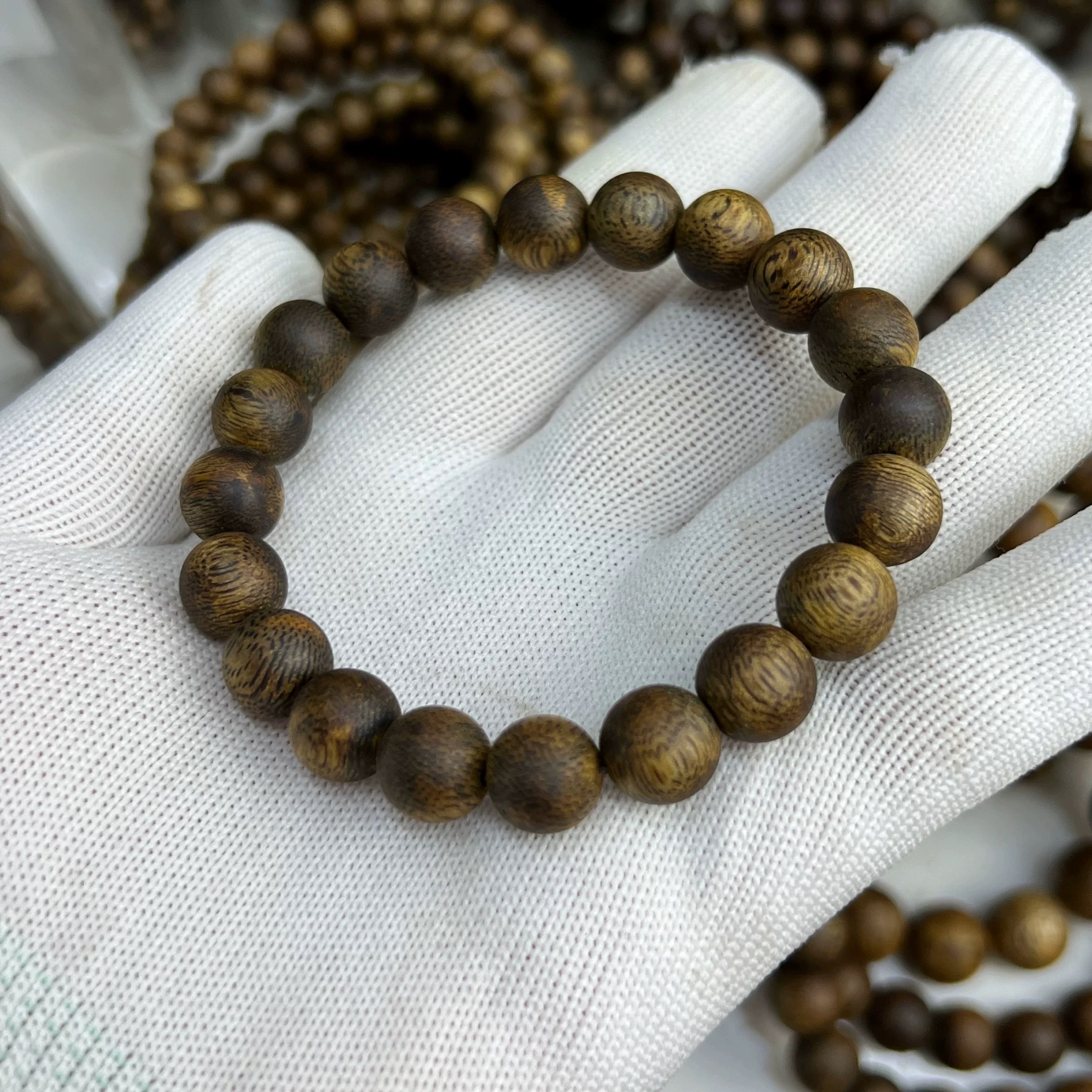 沉香【善喜沉香】金沙叶9mm圆珠单圈手串6克+多样性发一