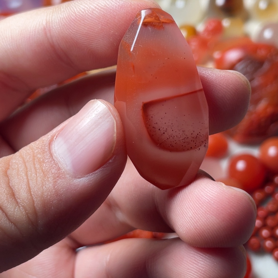 南红玛瑙未镶嵌手串