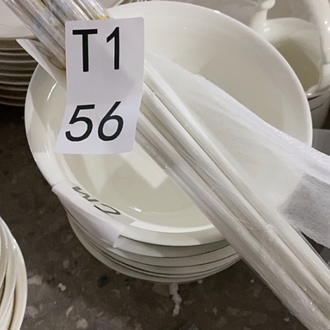 瓷黄**苗十双筷子六个面碗t156