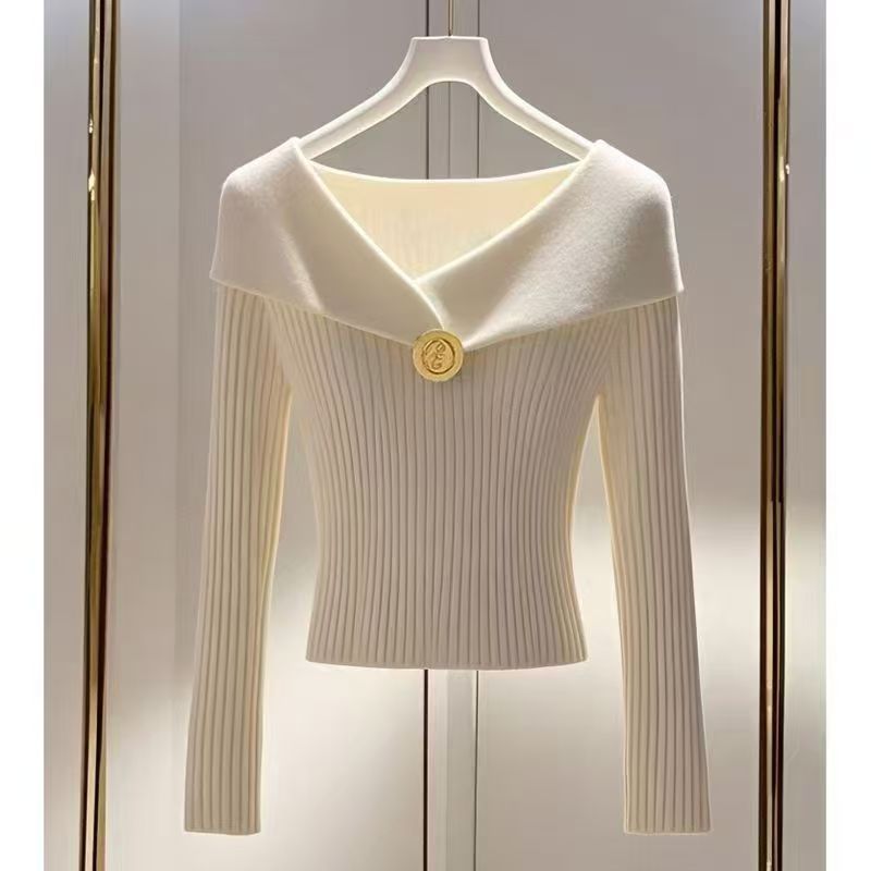 2024年冬季毛针织衫针织设计感长袖针织衫高领拼接