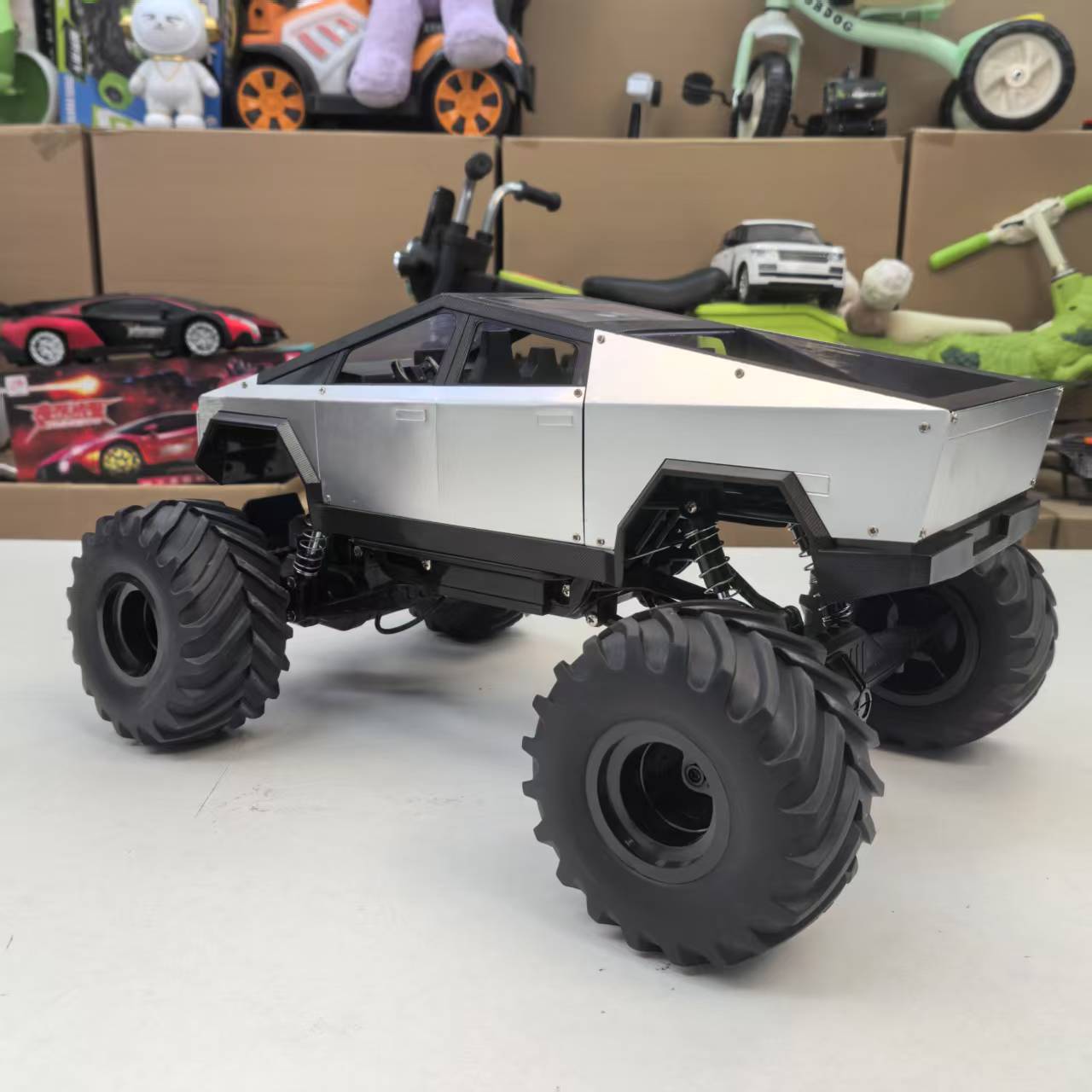 【精2】新款益智玩具六一礼物惯性汽车玩具颜色随机（电商盒发货）特