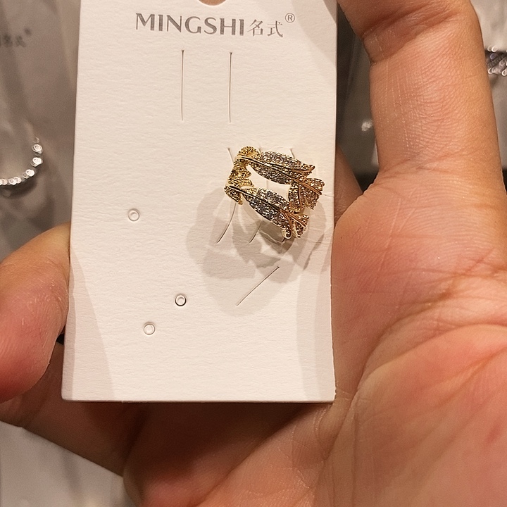 陶瓷耳骨夹。非质量不退换