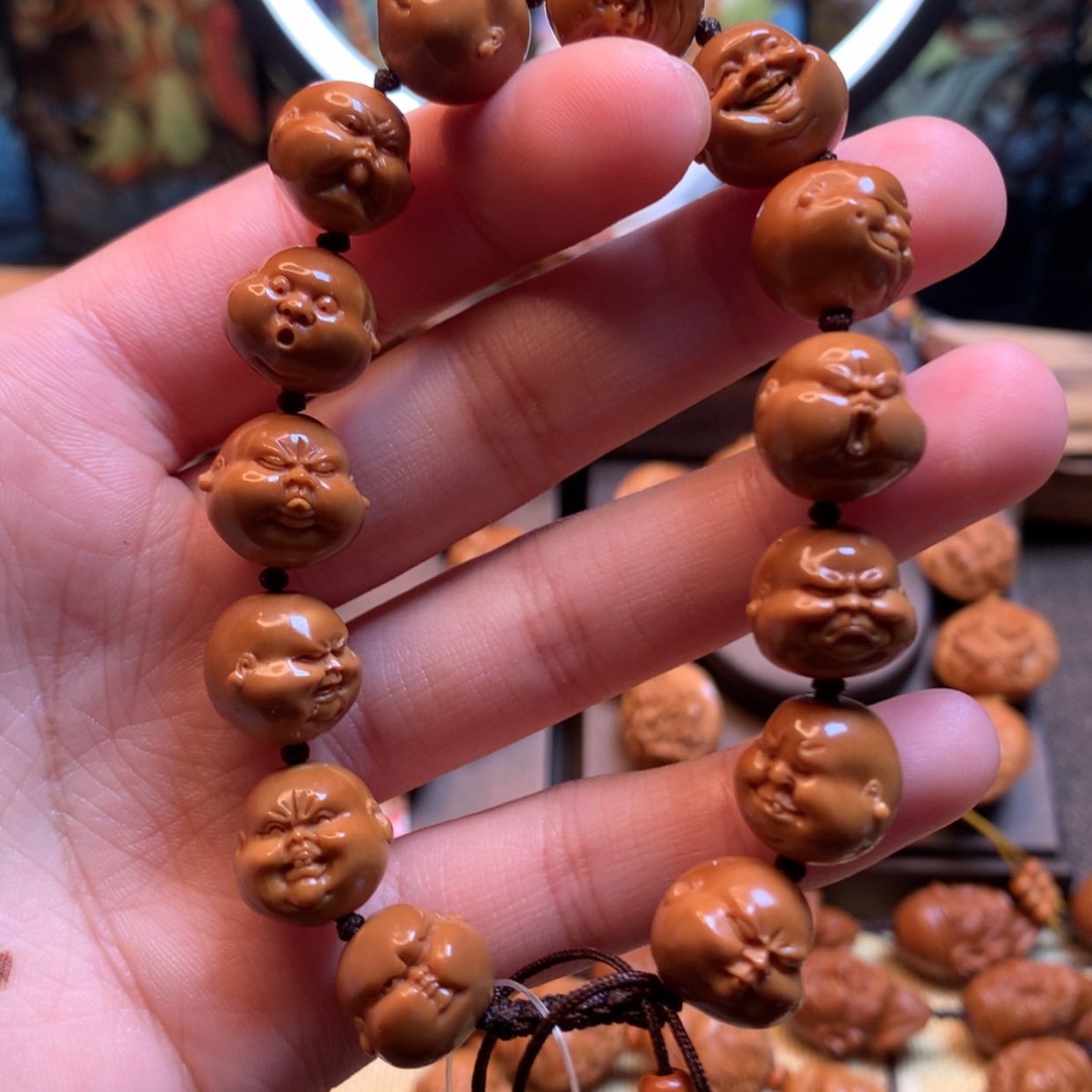 【闪购商品】橄榄核吊坠胖子百态