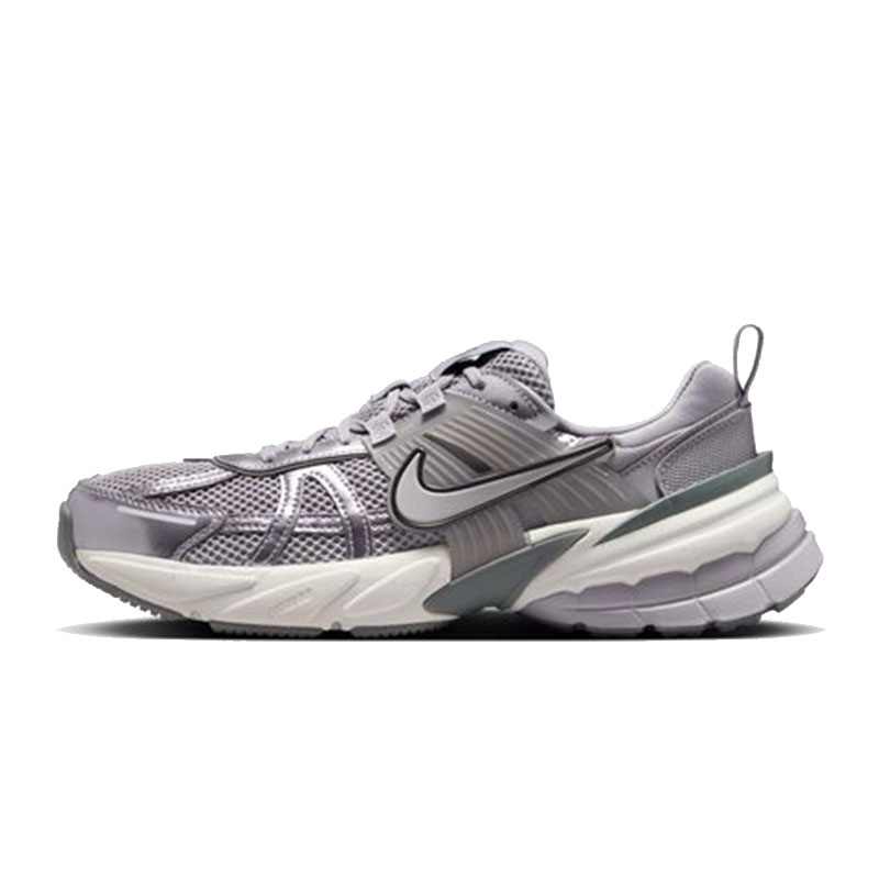 Nike耐克女子V2K RUN运动跑步鞋FD0736-008